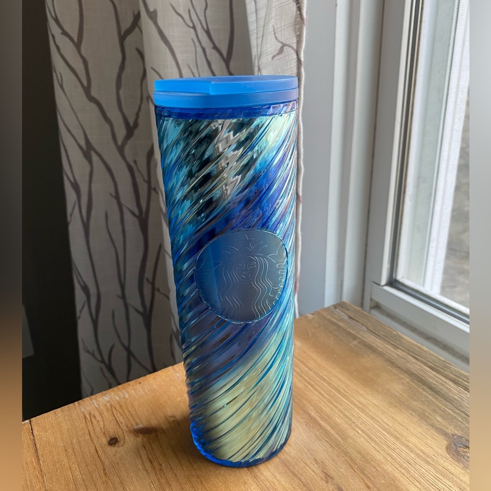 Starbucks Holiday 2023 Ribbon Tumbler